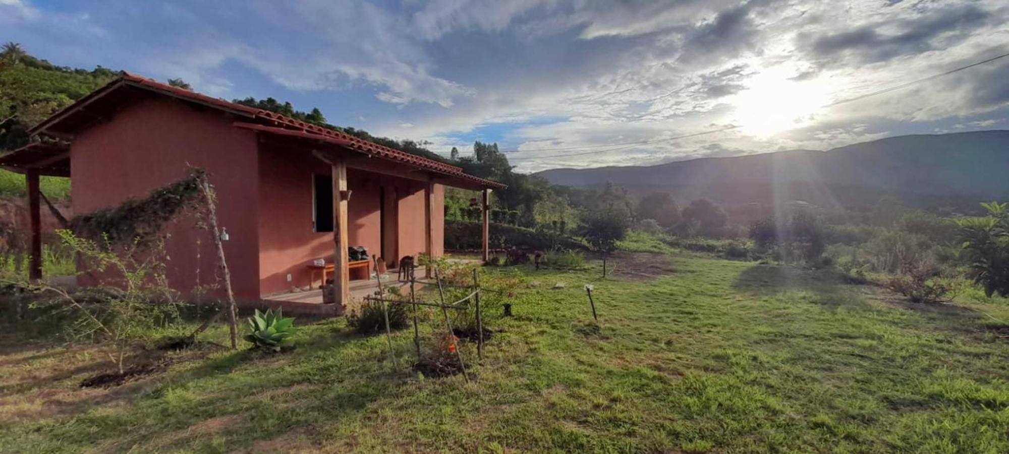 Vila Sincorá - Chalé para 4 pessoas com cozinha a 1 km da Cachoeira do Buracão Villa Ibicoara Esterno foto